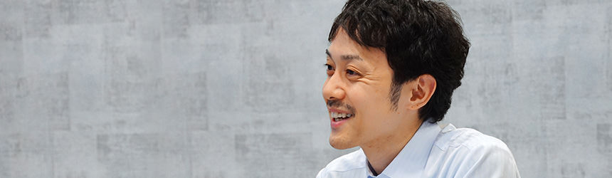 西藤 亮平